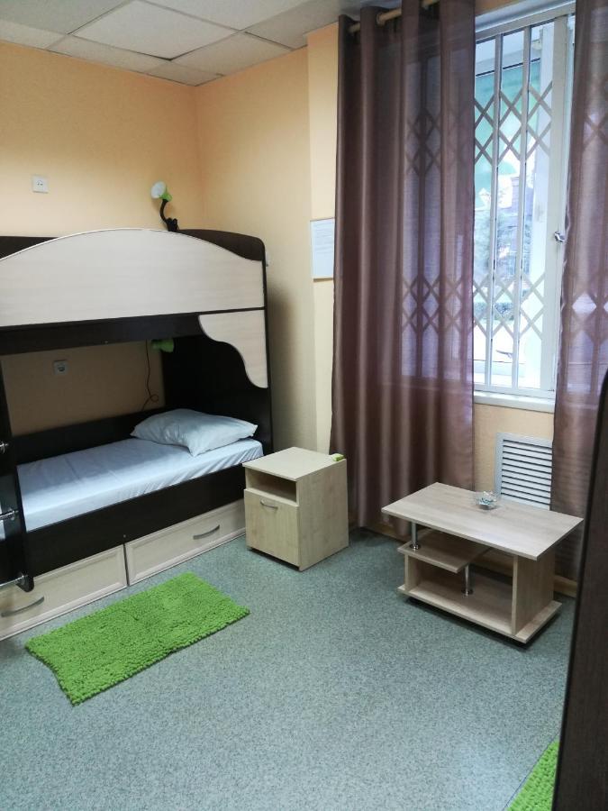 Dachny Hostel На Метро "Заельцовская" Novossibirsk Extérieur photo